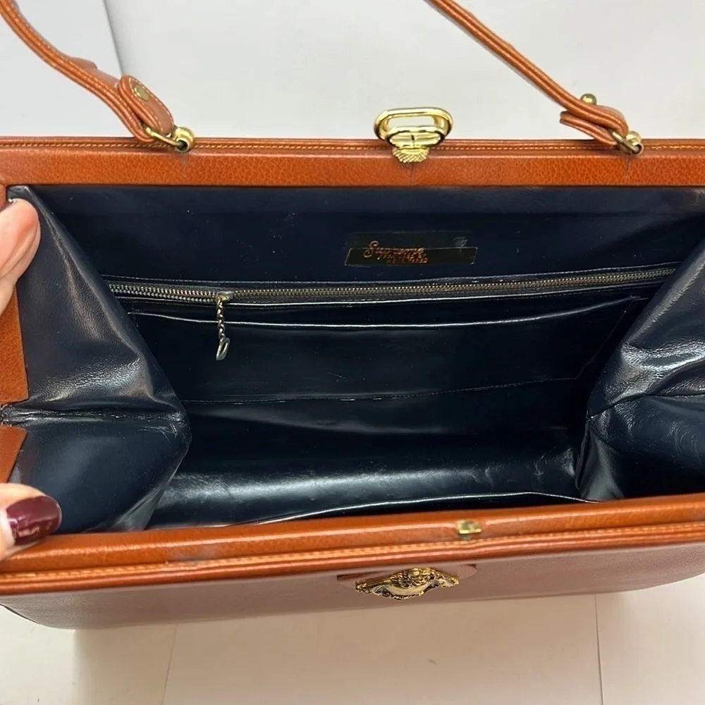 Vintage 1950’s Supreme Large Structured Leather Handbag